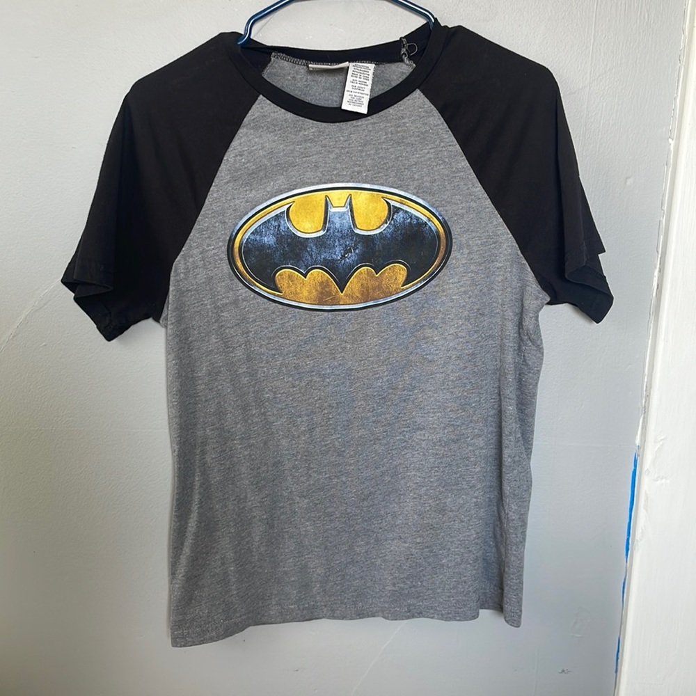 Batman women’s medium short sleeve oversized t shirt DC comics superhero